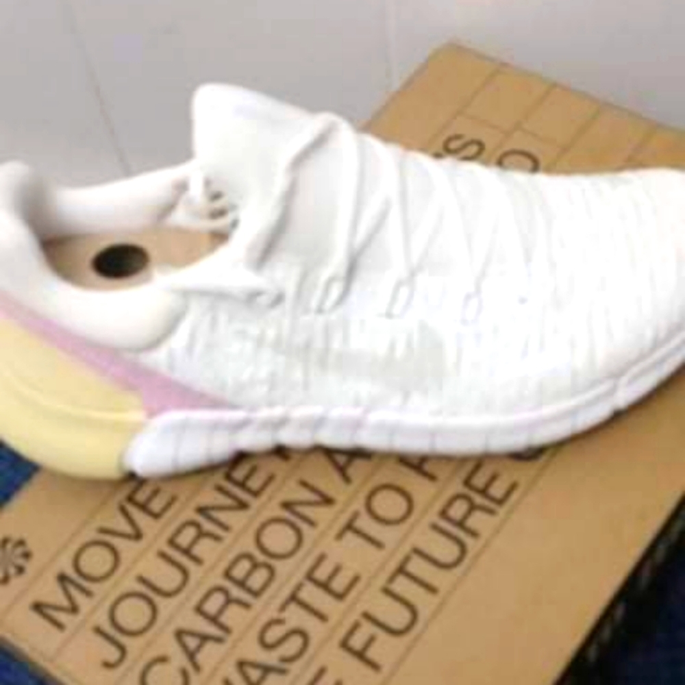 Woman Nike shoes